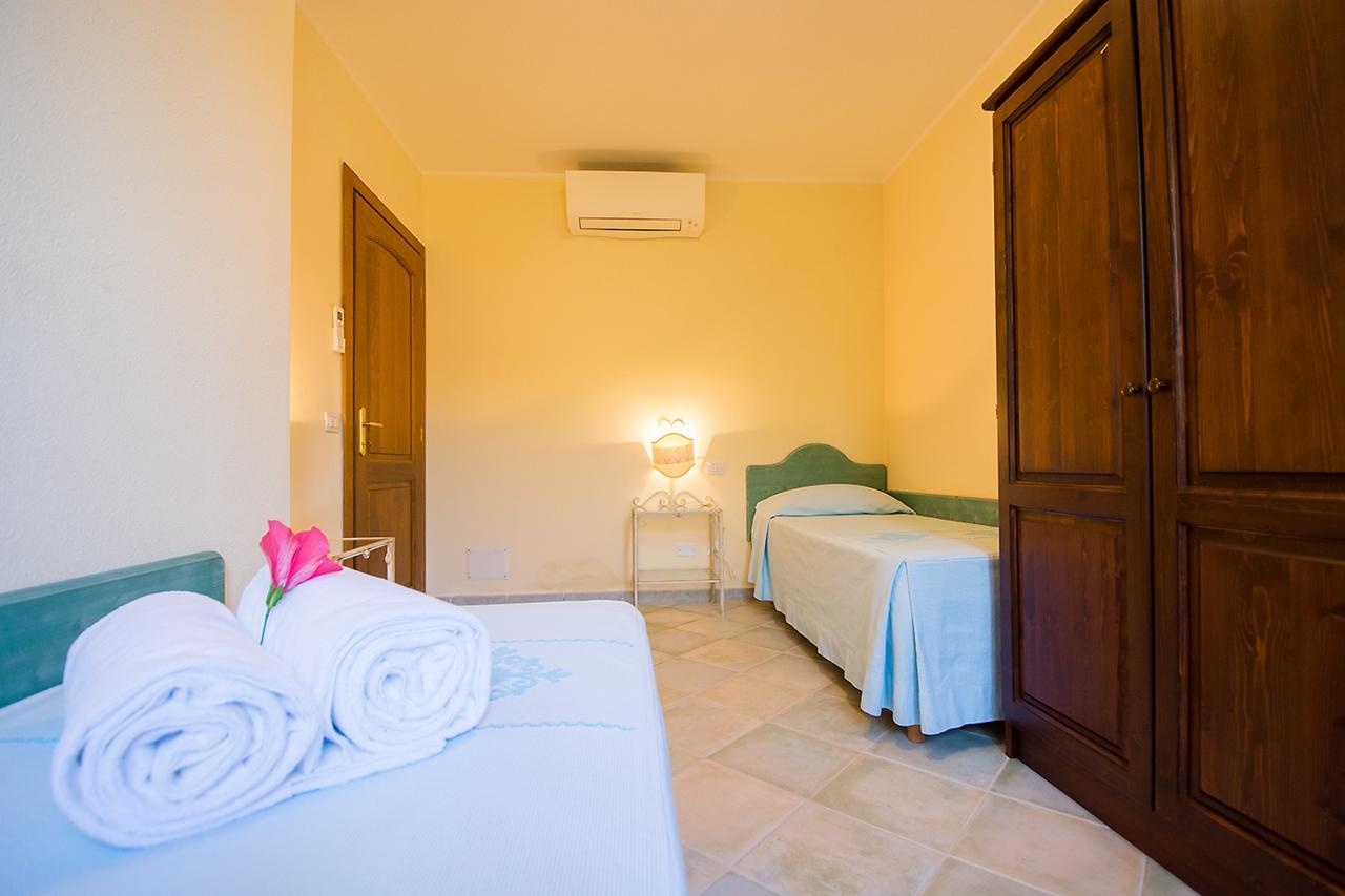 Le Residenze Del Maria Rosaria - Vico Friuli 1 Villa Orosei Eksteriør bilde